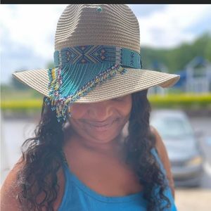 Customized Women's Straw Hat with A Beaded Hatband